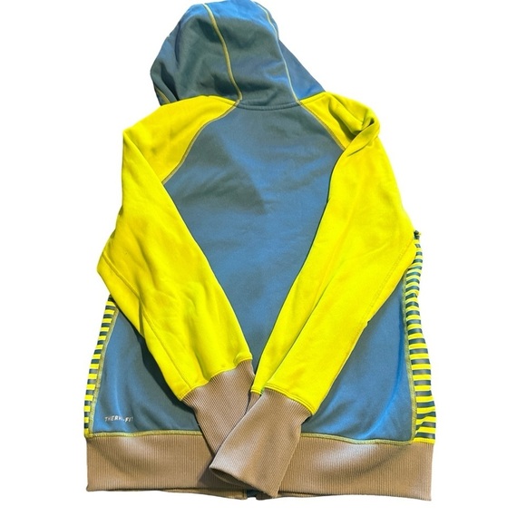 Nike Therma-Fit Hoodie (Large - Used - Good Condition) 💚 - Picture 2 of 4